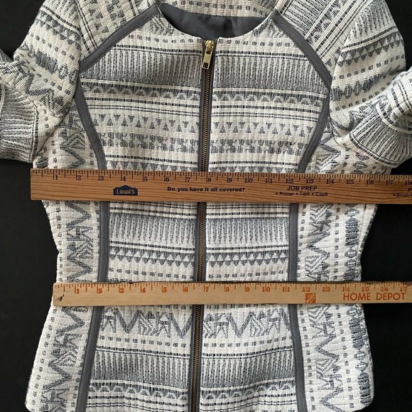 H&M Princess Neckline Tailored Jacket Blazer, women’s - Picture 7 of 15